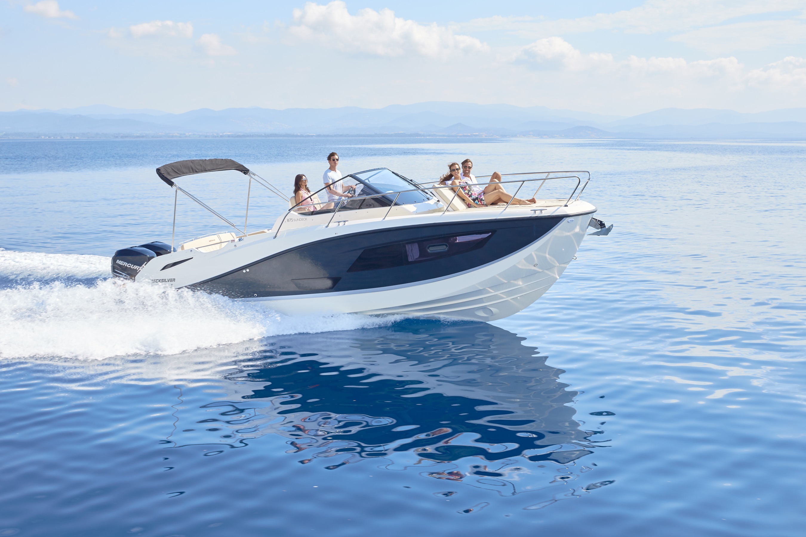 Quicksilver 875